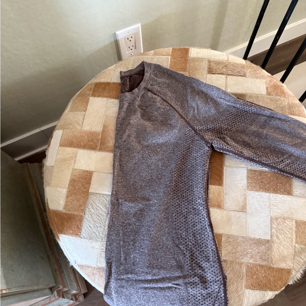Figs Long Sleeve Top in Brown